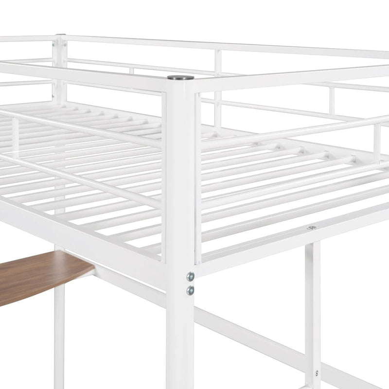 Lit mezzanine une place en métal avec bureau, échelle et barrières de sécurité